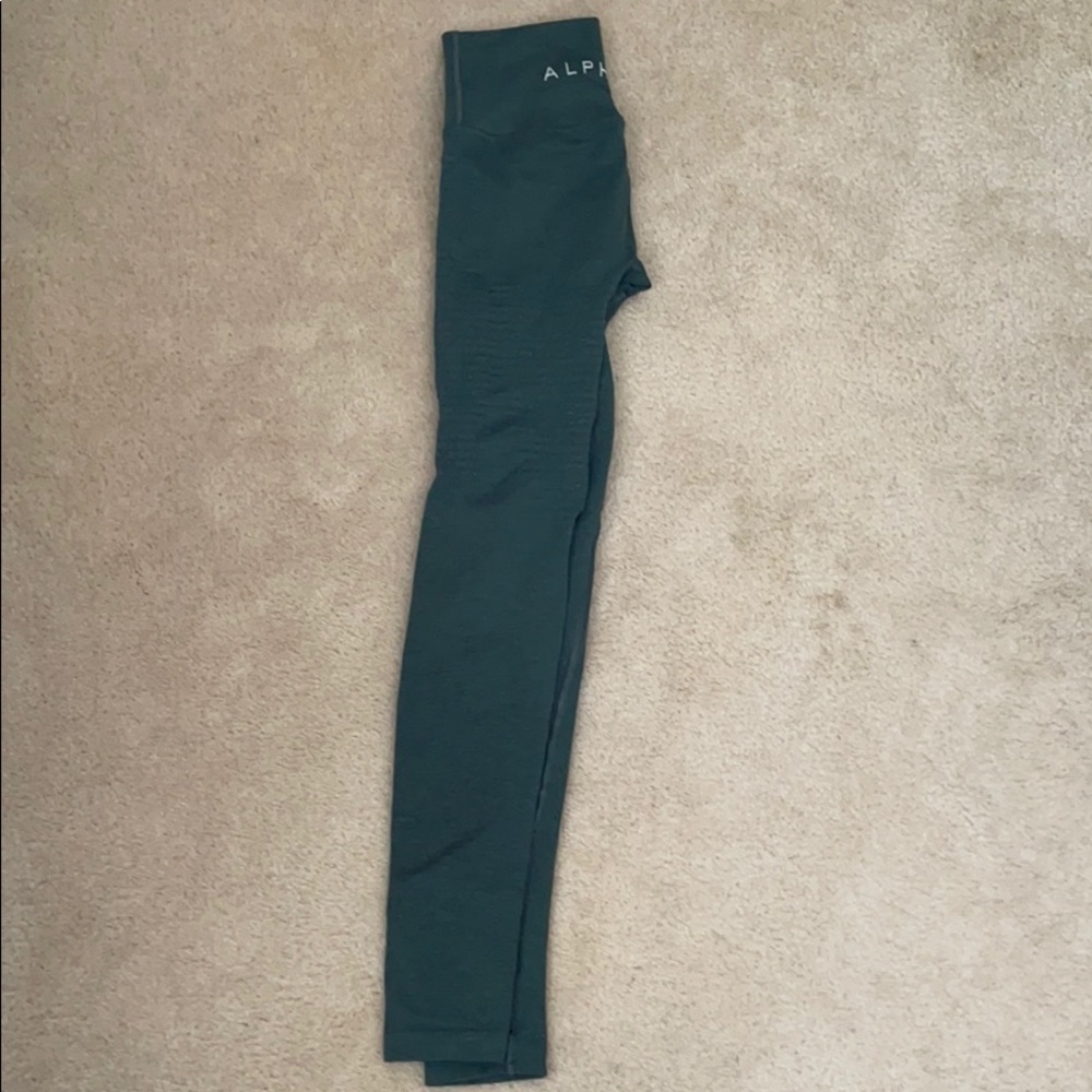 Alphalete leggings